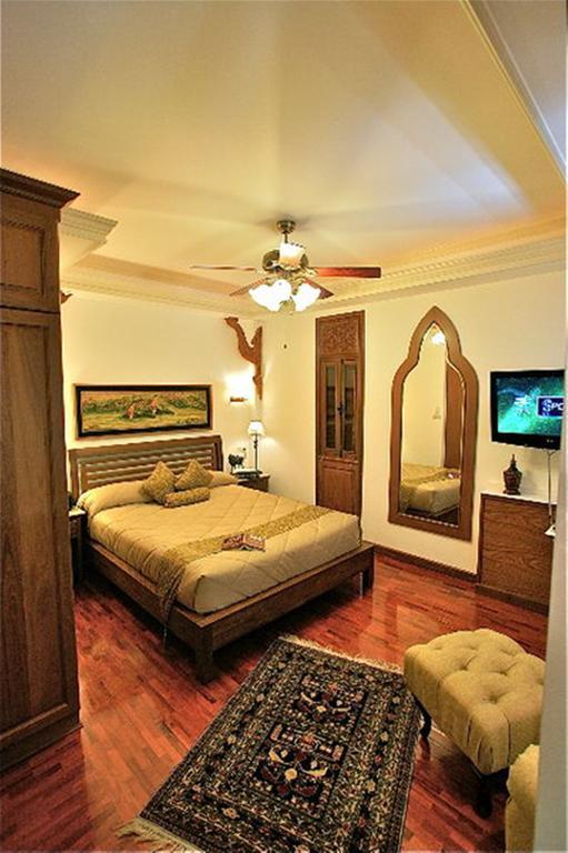 Lotus Hotel Chiang Mai Room photo